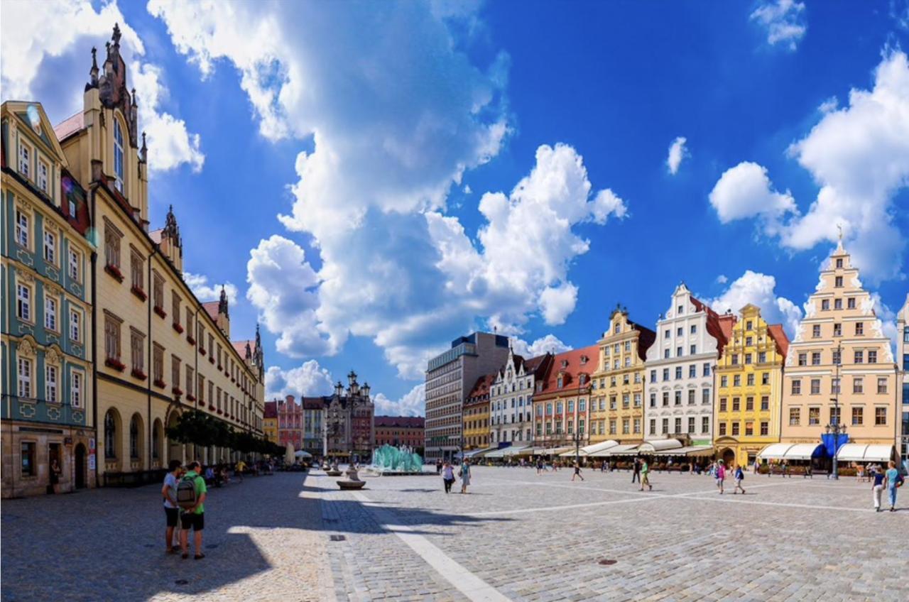 Klimatyczny Apartament Przy Rynku Вроцлав Экстерьер фото